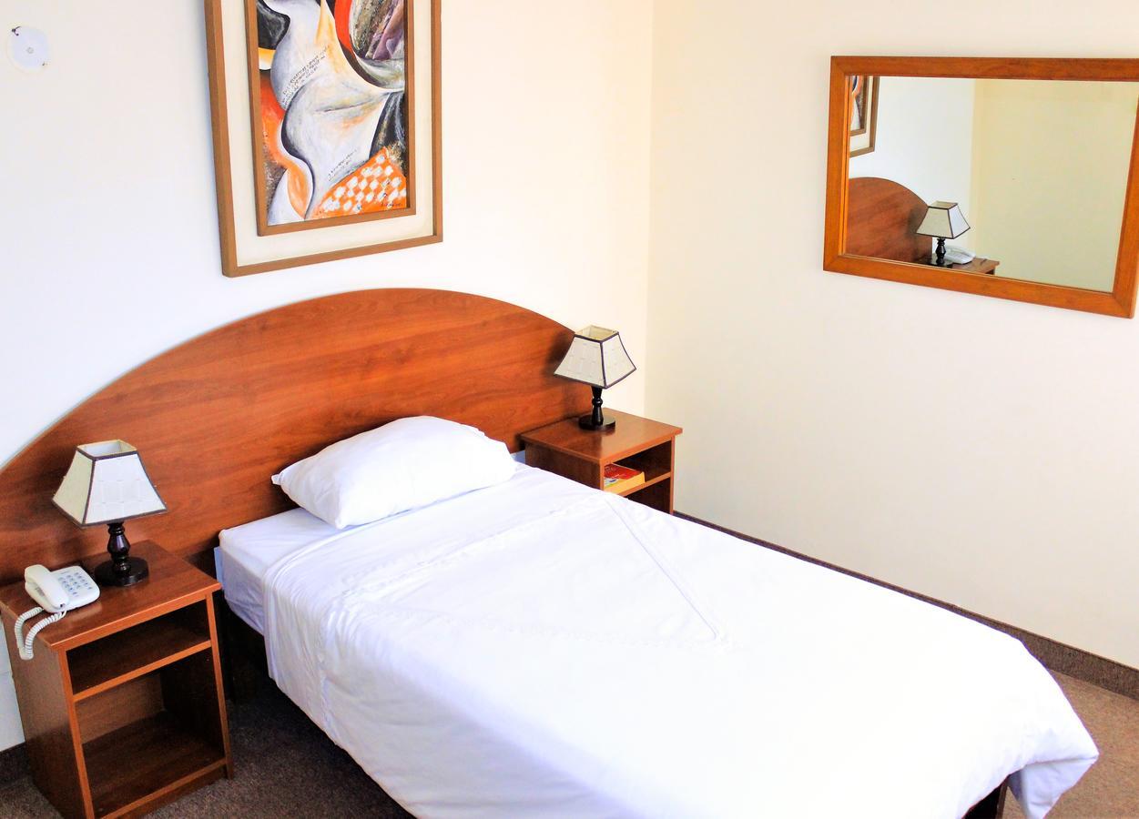 Hotel Anthony'S Lima Luaran gambar